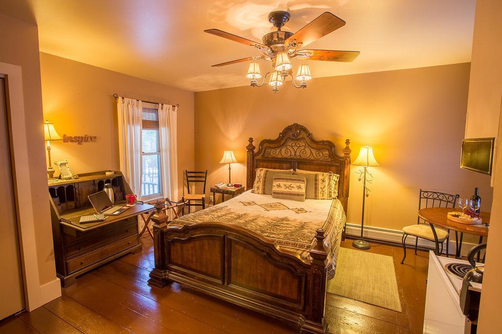 Snow Goose Bed And Breakfast Keene Valley Eksteriør billede